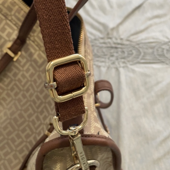 Shoulder Bag - Picture 6 of 6